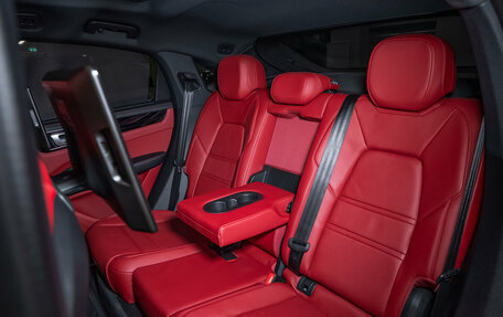 Porsche Cayenne III, 2023 год, 11 390 000 рублей, 28 фотография