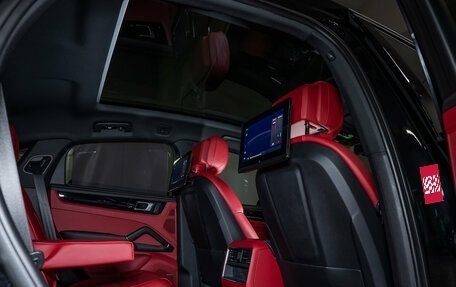 Porsche Cayenne III, 2023 год, 11 390 000 рублей, 24 фотография