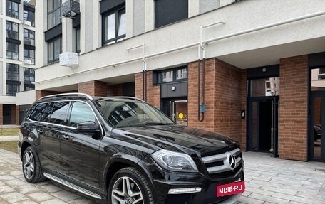 Mercedes-Benz GL-Класс, 2014 год, 2 300 000 рублей, 2 фотография