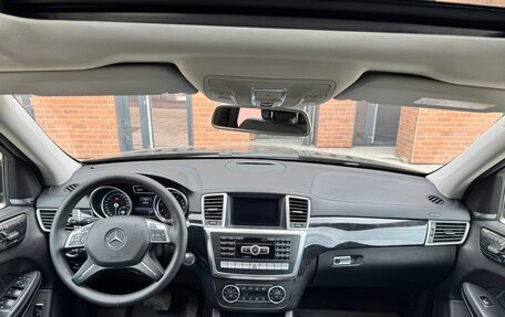 Mercedes-Benz GL-Класс, 2014 год, 2 300 000 рублей, 34 фотография