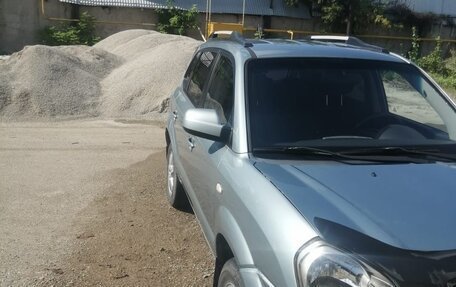 Hyundai Tucson III, 2007 год, 650 000 рублей, 2 фотография