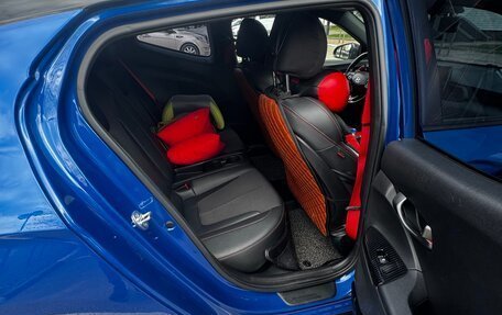 Hyundai Veloster II, 2019 год, 2 050 000 рублей, 10 фотография