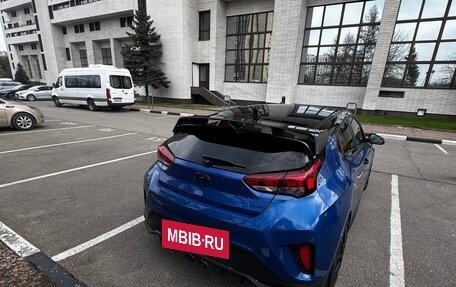 Hyundai Veloster II, 2019 год, 2 050 000 рублей, 4 фотография