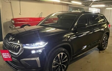 Skoda Kodiaq I, 2023 год, 4 250 000 рублей, 4 фотография