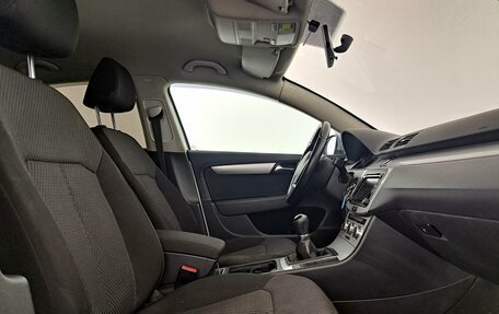 Volkswagen Passat B7, 2013 год, 1 090 000 рублей, 14 фотография