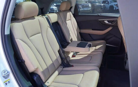 Audi Q7, 2025 год, 7 043 504 рублей, 13 фотография