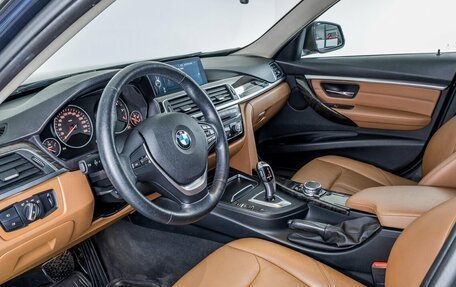 BMW 3 серия, 2016 год, 2 778 000 рублей, 8 фотография