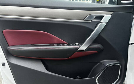 Geely Coolray I, 2022 год, 1 550 000 рублей, 9 фотография