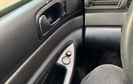 Audi A4, 1995 год, 235 000 рублей, 18 фотография