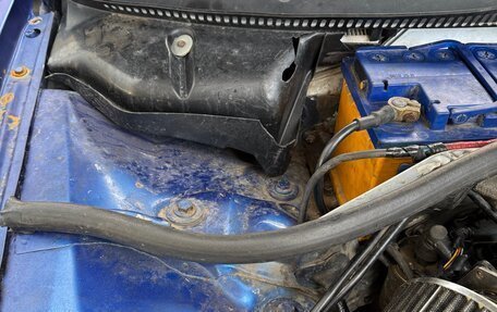 Audi A4, 1995 год, 235 000 рублей, 25 фотография