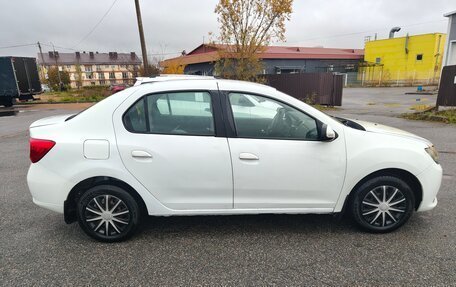 Renault Logan II, 2014 год, 395 000 рублей, 2 фотография