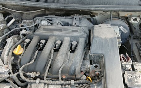 Renault Logan II, 2014 год, 395 000 рублей, 7 фотография