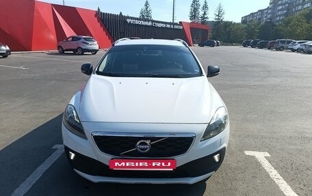 Volvo V40 Cross Country I, 2013 год, 1 550 000 рублей, 2 фотография