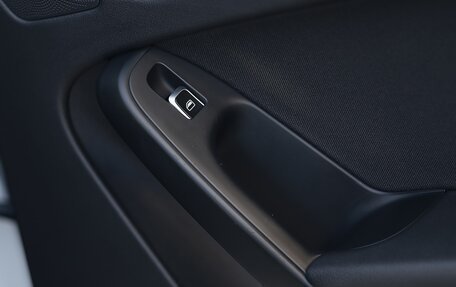 Audi A4, 2013 год, 1 690 000 рублей, 13 фотография