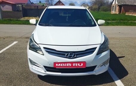 Hyundai Solaris II рестайлинг, 2015 год, 750 000 рублей, 8 фотография