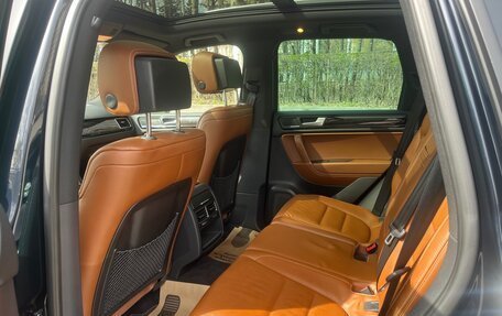 Volkswagen Touareg III, 2014 год, 2 700 000 рублей, 3 фотография