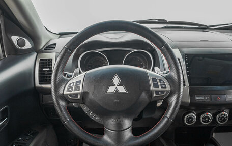 Mitsubishi Outlander III рестайлинг 3, 2008 год, 1 349 000 рублей, 13 фотография