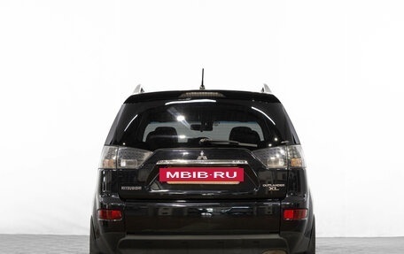Mitsubishi Outlander III рестайлинг 3, 2008 год, 1 349 000 рублей, 6 фотография