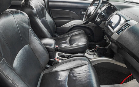 Mitsubishi Outlander III рестайлинг 3, 2008 год, 1 349 000 рублей, 23 фотография