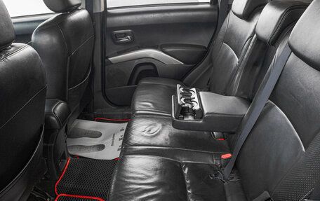 Mitsubishi Outlander III рестайлинг 3, 2008 год, 1 349 000 рублей, 24 фотография