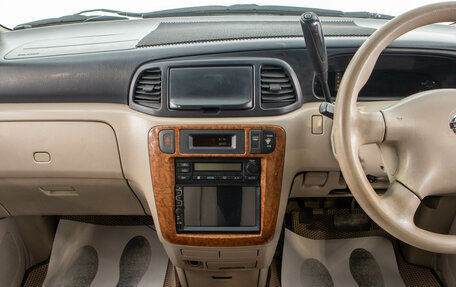 Nissan Liberty, 2004 год, 649 000 рублей, 16 фотография