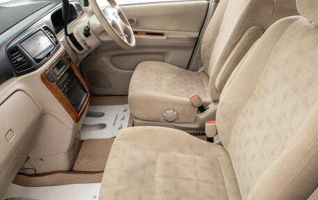 Nissan Liberty, 2004 год, 649 000 рублей, 19 фотография