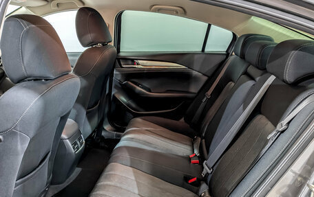 Mazda 6, 2019 год, 2 200 000 рублей, 12 фотография