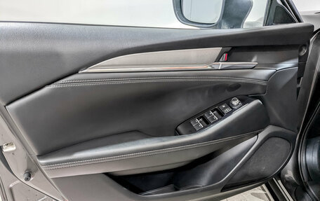 Mazda 6, 2019 год, 2 200 000 рублей, 19 фотография