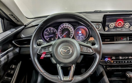 Mazda 6, 2019 год, 2 200 000 рублей, 21 фотография