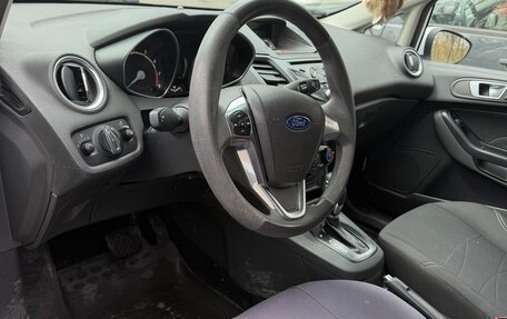 Ford Fiesta, 2017 год, 900 000 рублей, 6 фотография