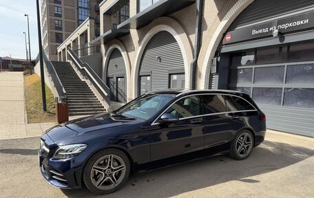 Mercedes-Benz C-Класс, 2018 год, 2 150 000 рублей, 3 фотография