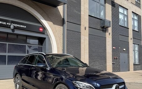 Mercedes-Benz C-Класс, 2018 год, 2 150 000 рублей, 8 фотография