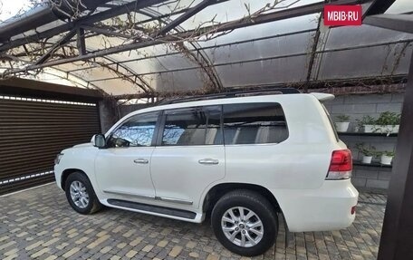 Toyota Land Cruiser 200, 2015 год, 5 000 000 рублей, 2 фотография