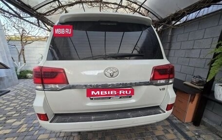 Toyota Land Cruiser 200, 2015 год, 5 000 000 рублей, 3 фотография