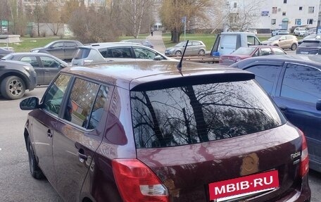 Skoda Fabia II, 2012 год, 320 000 рублей, 3 фотография