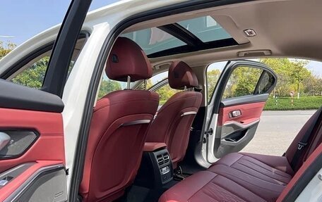 BMW 3 серия, 2023 год, 2 994 000 рублей, 11 фотография