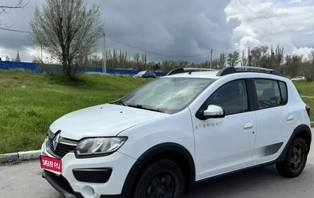 Renault Sandero II рестайлинг, 2017 год, 950 000 рублей, 1 фотография