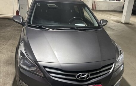 Hyundai Solaris II рестайлинг, 2016 год, 800 000 рублей, 1 фотография