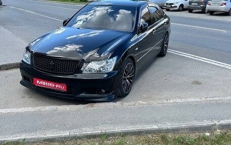 Toyota Crown, 2004 год, 1 800 000 рублей, 1 фотография