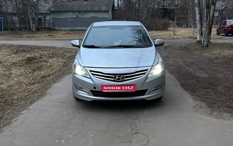 Hyundai Solaris II рестайлинг, 2014 год, 1 фотография