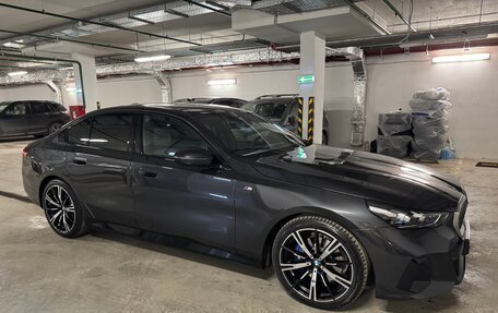 BMW 5 серия, 2024 год, 8 500 000 рублей, 4 фотография