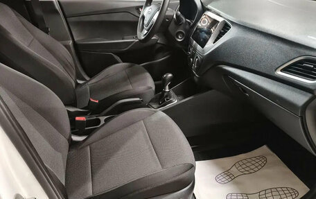 Hyundai Solaris II рестайлинг, 2018 год, 1 175 000 рублей, 8 фотография