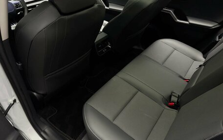 Toyota RAV4, 2026 год, 4 650 000 рублей, 26 фотография