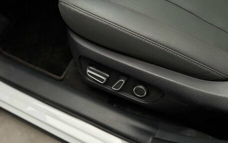 Toyota RAV4, 2026 год, 4 650 000 рублей, 17 фотография