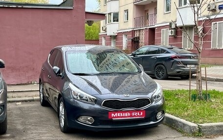 KIA cee'd III, 2015 год, 1 330 000 рублей, 2 фотография