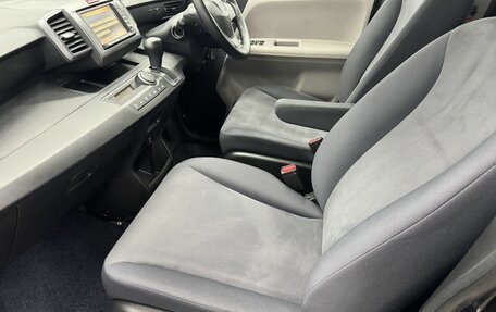 Honda Freed I, 2009 год, 799 000 рублей, 12 фотография