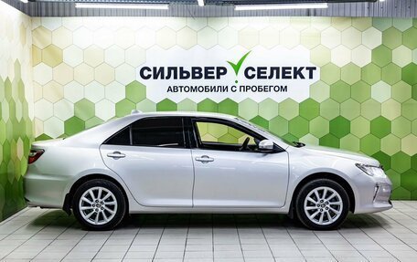 Toyota Camry, 2015 год, 1 649 000 рублей, 8 фотография
