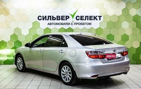Toyota Camry, 2015 год, 1 649 000 рублей, 6 фотография