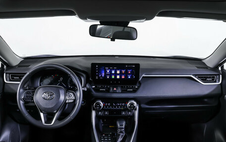 Toyota RAV4, 2025 год, 4 190 000 рублей, 17 фотография