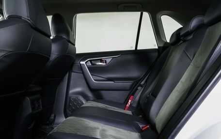 Toyota RAV4, 2025 год, 4 190 000 рублей, 12 фотография